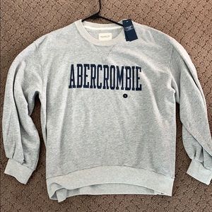 Abercrombie & Fitch crewneck sweatshirt